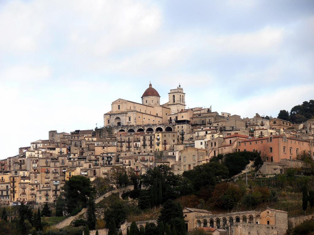 Bed and Breakfast Il Castello Petralia Sottana Exterior foto